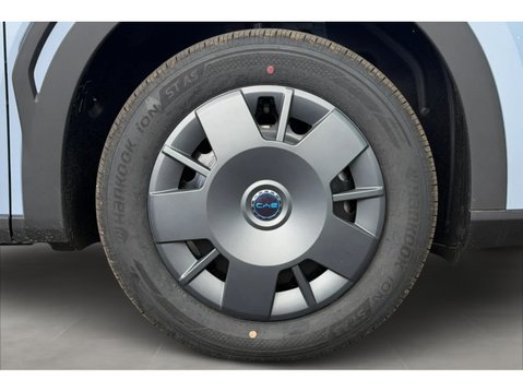 BYD Dolphin Surf 65kw Active 30kwh Auto 11