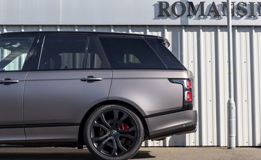 Land Rover Range Rover 4.4 SDV8 Autobiography Bespoke by SVO 34