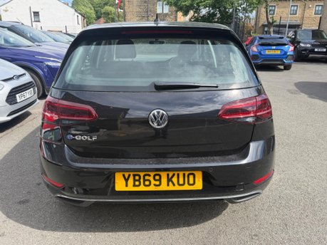 Volkswagen Golf E-GOLF 7