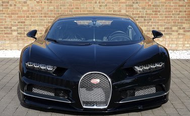 Bugatti Chiron 3