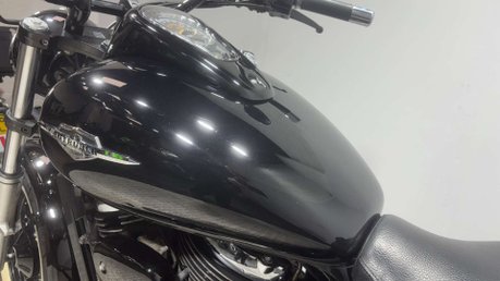 Suzuki Intruder 800 VL 2015 26K CUSTOM LOOKS MOT SERVICED CRUISER BIKE 800CC A2 15