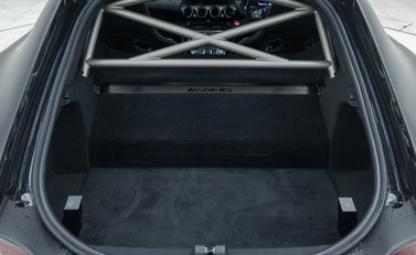 Mercedes-Benz Amg GT BLACK SERIES 40