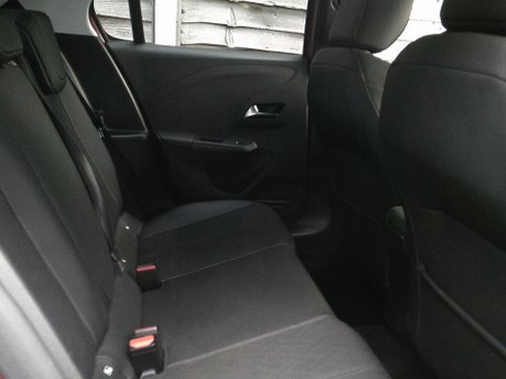 Vauxhall Corsa ELITE NAV PREMIUM ONLY 40,000 MILES FROM NEWE 10