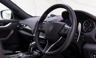 Maserati Levante GranSport Sportivo X Special Edition 9