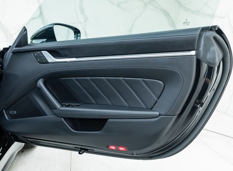 Porsche 911 Turbo S (992) 21