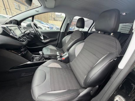 Peugeot 2008 BLUEHDI ALLURE 14