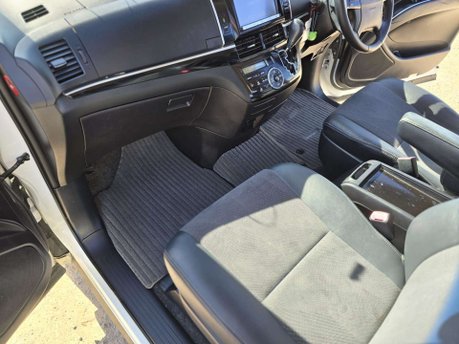Toyota Estima Auto+Petrol+LowMiles+7Seater 37