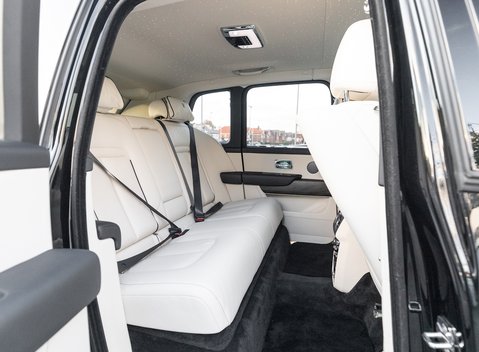 Rolls-Royce Cullinan 17