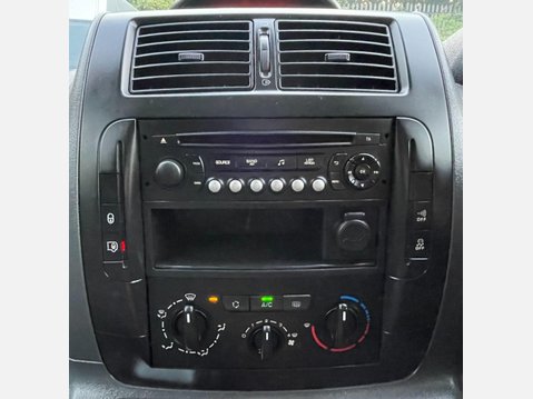 Toyota Proace 2.0 1200 HDi Panel Van 5dr Diesel Manual FWD L2 H1 (168 g/km, 128 bhp) 36
