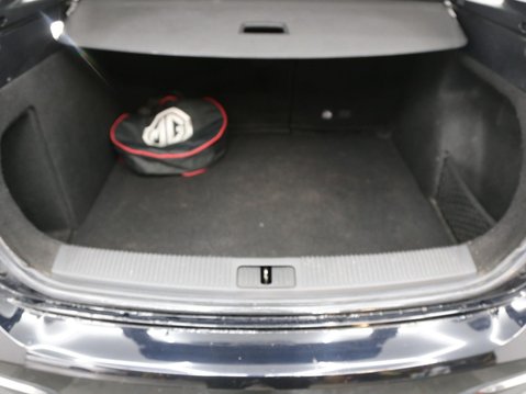 MG MG5 52.5kWh Excite Auto 5dr 27