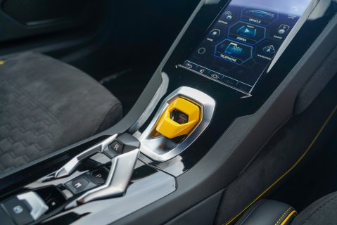 Lamborghini Huracan LP 610-2 EVO 16