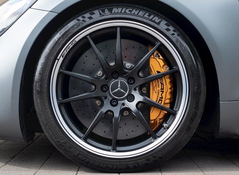 Mercedes-Benz AMG GT R GT R 10