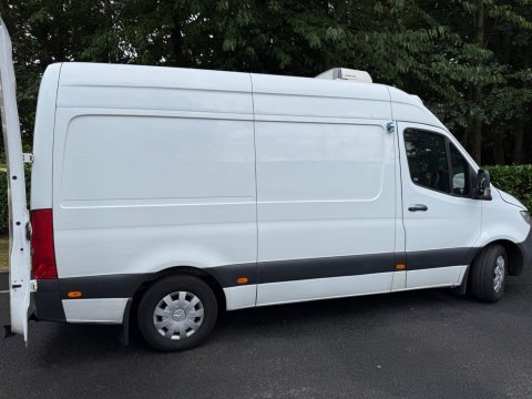 Mercedes-Benz Sprinter 2.1 314 CDi Temperature Controlled 5dr Diesel Manual RWD L3 H2 (210 g/km, 1 7