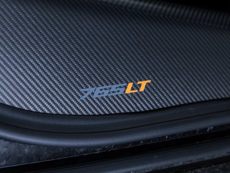 McLaren 765LT Spider