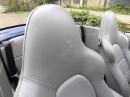 Porsche 911 (996) Carrera 4 Cabriolet 22