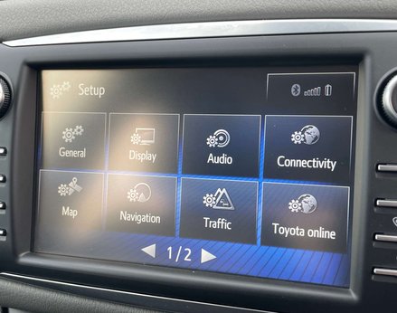 Toyota Yaris 1.5 Yaris Icon Tech VVT-i 5dr 33