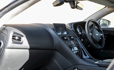 Aston Martin DB11 Launch Edition 14