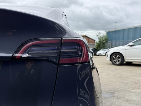 Tesla Model Y SUV 5dr Electric Auto RWD (346 ps) 20