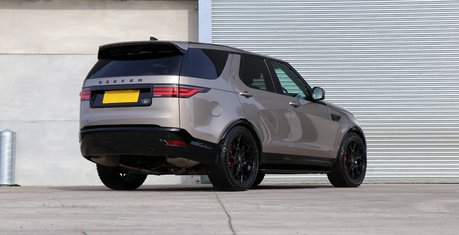 Land Rover Discovery 5