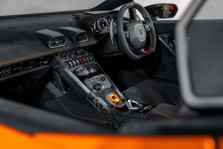 Lamborghini Huracan LP 640-4 PERFORMANTE SPYDER. LAMBO WARRANTY. ARANCIO BOREALIS. FULL PPF. 19