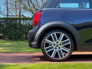 Mini Hatch COOPER EXCLUSIVE 24