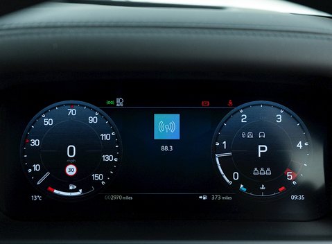 Land Rover Defender 90 X D300 15