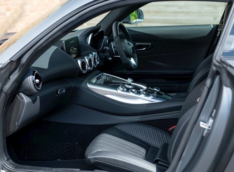 Mercedes-Benz Amg GT GT S 13