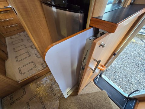 Auto-Trail Savannah Motor Home 34