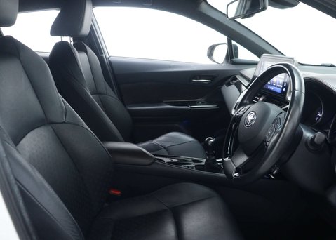 Toyota C-HR 1.2 VVT-i Excel SUV 5dr Petrol Manual Euro 6 (s/s) (116 ps) 38