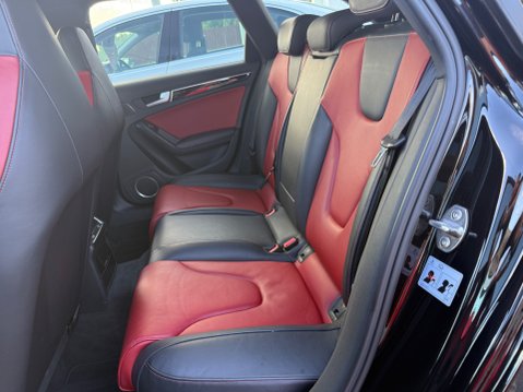 Audi S4 S4 AVANT QUATTRO BLACK EDITION 13