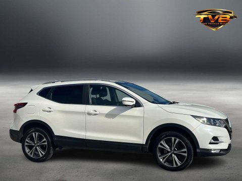 Nissan Qashqai 1.5 Qashqai N-Connecta dCi 5dr *NATIONAL DELIVERY* 30