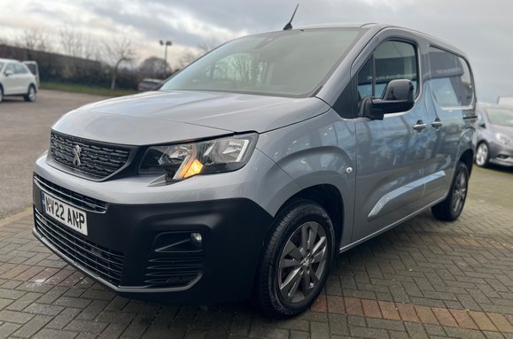 Peugeot Partner BLUEHDI ASPHALT PREMIUM L1 16