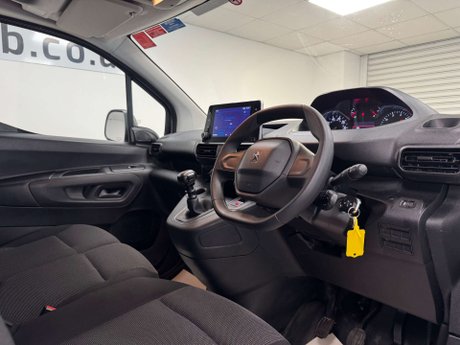Peugeot Partner 1.5 Partner Professional Premium+ BHDi 31