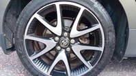 Toyota Yaris 1.5 VVT-h Dynamic Hatchback 5dr Petrol Hybrid E-CVT Euro 6 (s/s) (116 ps) 10