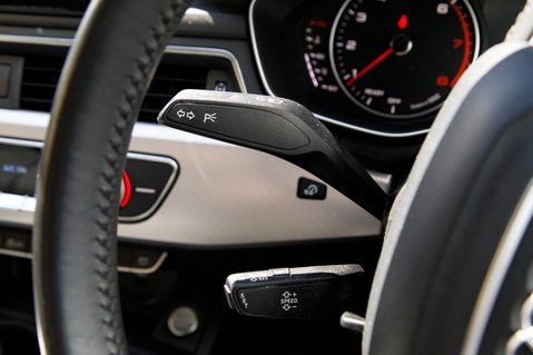 Audi A4 TFSI SE 16