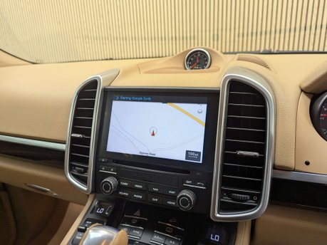 Porsche Cayenne 3.0 Cayenne D Platinum Edition V6 Tiptronic S A 4WD 5dr 71