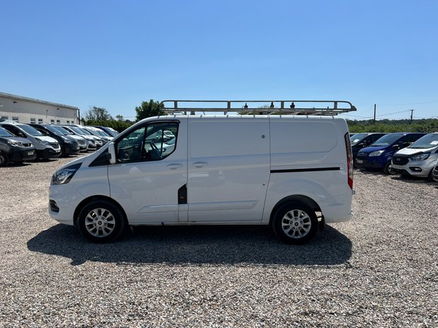 Ford Transit Custom SWB L1H1 Low Roof Professional 300 Alloys EURO 6 NO VAT 1