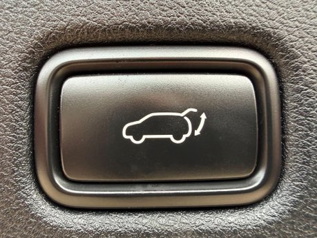 Kia Sportage 2.0 CRDi GT-Line S SUV 5dr Diesel Auto AWD Euro 6 (182 bhp) 30