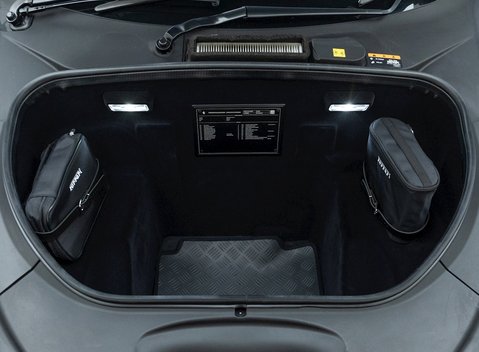 Ferrari F8 Tributo 25