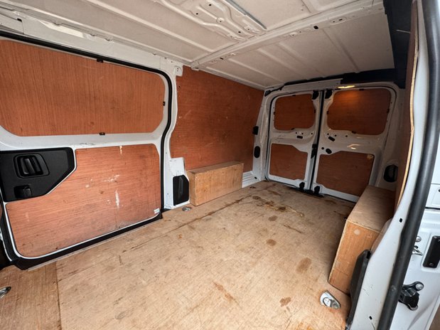 Peugeot Expert XLWB L3H1 [SOLD CM] Low Roof Professional Premium Air Con EURO 6 11