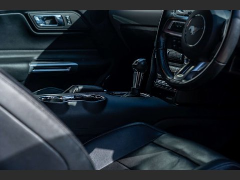 Ford Mustang 5.0 Mustang GT Auto 2dr 17