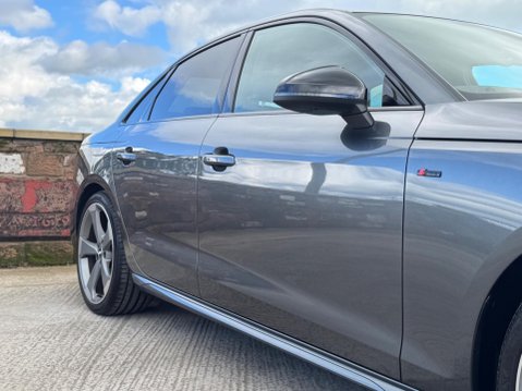 Audi A4 2.0 TFSI 40 Black Edition S Tronic Euro 6 (s/s) 4dr 7