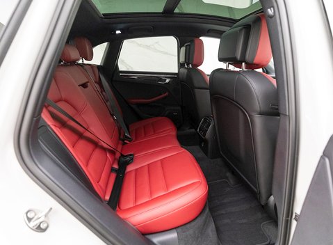 Porsche Macan GTS 14