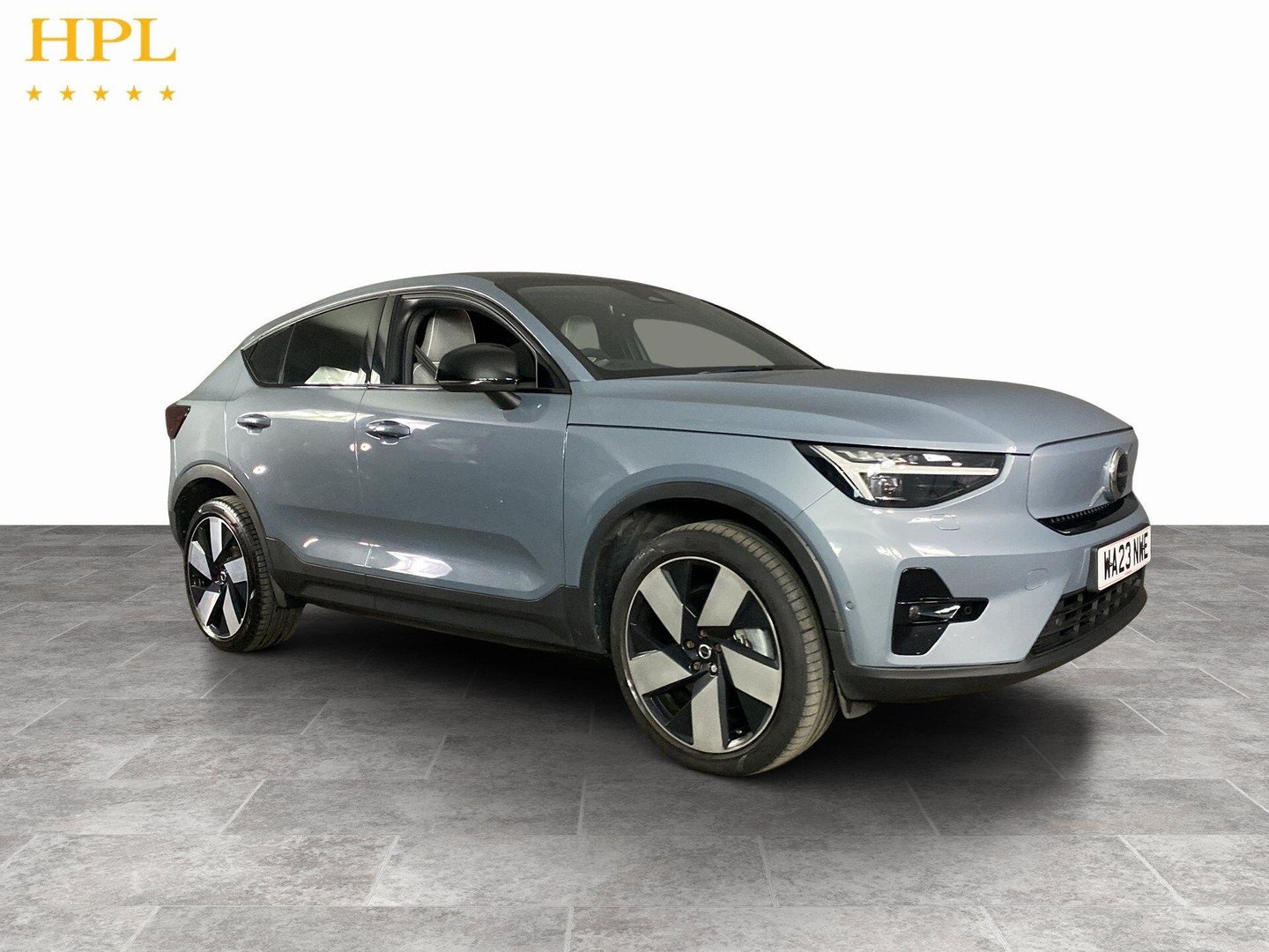 Volvo C40 listing photo
