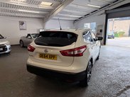 Nissan Qashqai 1.6 dCi Tekna SUV 5dr Diesel XTRON 2WD Euro 5 (s/s) (130 ps) 5