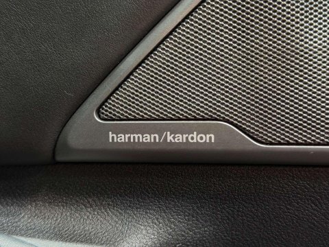 BMW M5 4.4 V8 Saloon 4dr Petrol Steptronic xDrive Euro 6 (s/s) (600 ps) 74