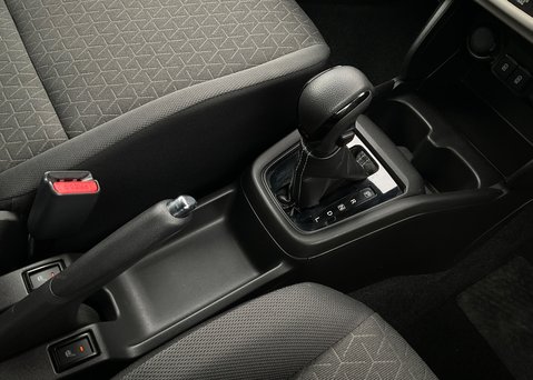 Suzuki Swift MOTION 24