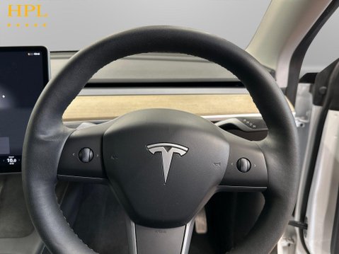 Tesla Model Y SUV 5dr Electric Auto RWD (346 ps) Bluetooth - Air Con - Alloy Wheels 13