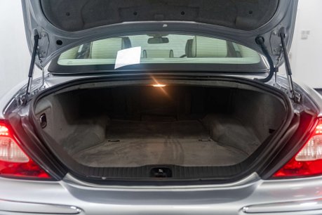 Jaguar XJ 3.0 XJ6 V6 Sovereign Auto 4dr 9