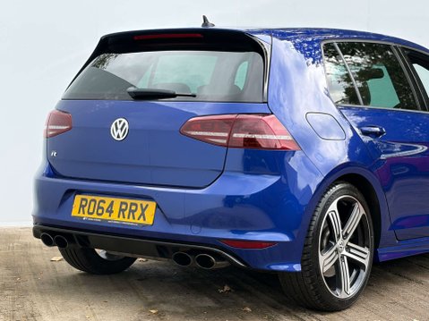 Volkswagen Golf 2.0 Golf R DSG 4WD 5dr 34